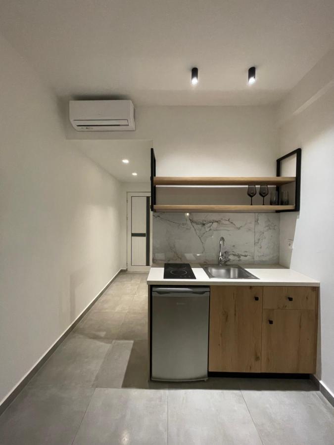 George Deluxe Apartments สตาลิดา ภายนอก รูปภาพ