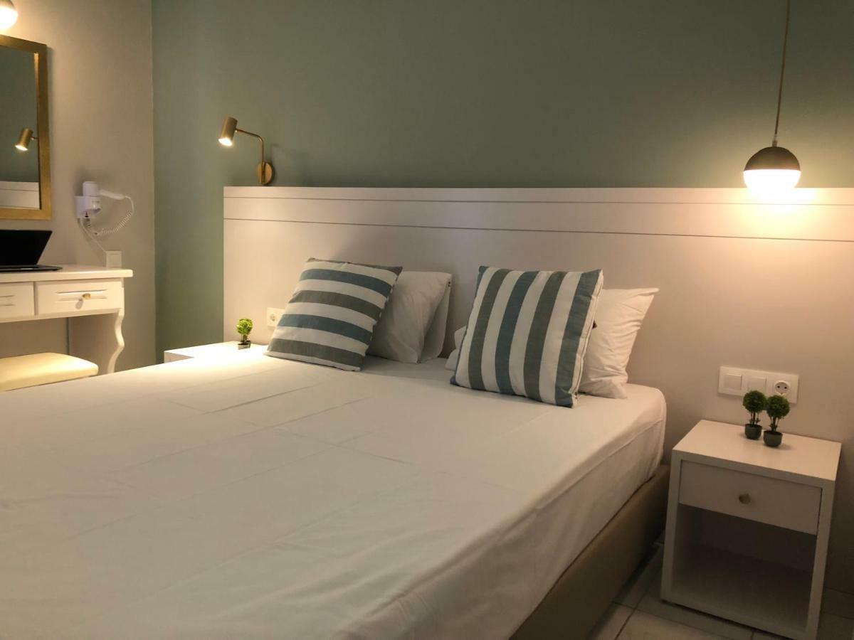 George Deluxe Apartments สตาลิดา ภายนอก รูปภาพ